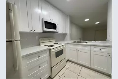 6854 NW 173rd Dr #209, Hialeah, FL 33015 - Photo 9