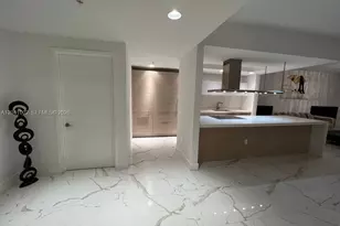 17301 Biscayne Blvd, North Miami Beach, FL 33160 - Photo 5