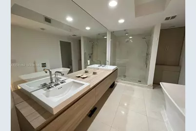 17301 Biscayne Blvd #206, North Miami Beach, FL 33160 - Photo 7