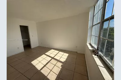 13455 NE 10th Ave #410, North Miami, FL 33161 - Photo 9