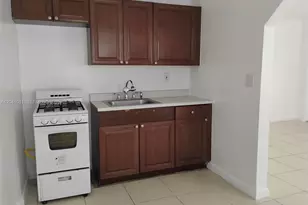 2325 Madison St, Hollywood, FL 33020 - Photo 7