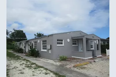 2325 Madison St #1, Hollywood, FL 33020 - Photo 9