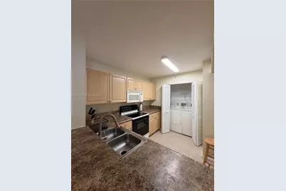 619 E Sheridan St #105, Dania Beach, FL 33004 - Photo 11
