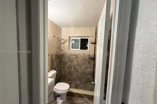 2300 SW 43rd Ave, Fort Lauderdale, FL 33317 - Photo 15