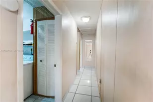 11941 SW 4th St, Miami, FL 33184 - Photo 15