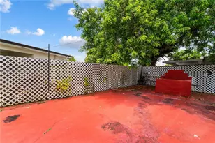 11941 SW 4th St, Miami, FL 33184 - Photo 27