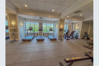 9801 Collins Ave #3U, Bal Harbour, FL 33154 - Photo 31