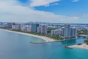 9801 Collins Ave, Bal Harbour, FL 33154 - Photo 37