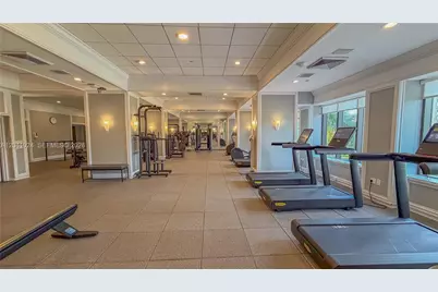 9801 Collins Ave #3U, Bal Harbour, FL 33154 - Photo 33