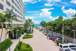 16699 Collins Ave, Sunny Isles Beach, FL 33160 - Photo 31