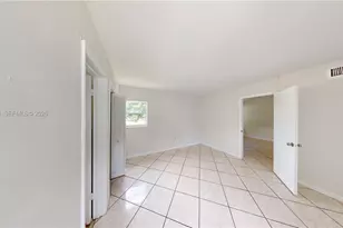 6811 SW 16th St, Miami, FL 33155 - Photo 5