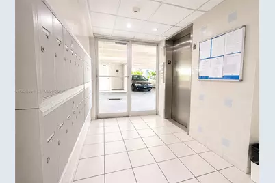 8024 Tatum Waterway Dr #2B, Miami Beach, FL 33141 - Photo 21