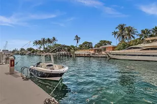 2020 NE 135th St, North Miami, FL 33181 - Photo 49