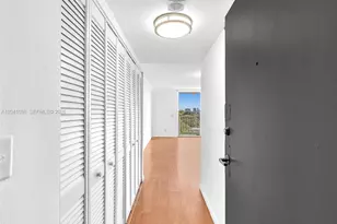 2020 NE 135th St, North Miami, FL 33181 - Photo 5
