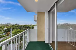 2020 NE 135th St, North Miami, FL 33181 - Photo 23