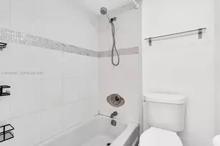 2020 NE 135th St, North Miami, FL 33181 - Photo 39