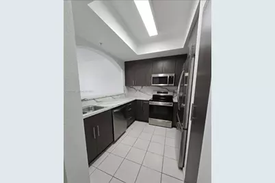 8936 W Flagler St #204, Miami, FL 33174 - Photo 3
