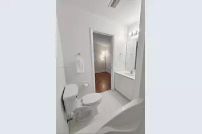 8936 W Flagler St #204, Miami, FL 33174 - Photo 9