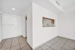 2475 Brickell Ave, Miami, FL 33129 - Photo 11