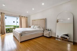 3220 NE 164th St, North Miami Beach, FL 33160 - Photo 23