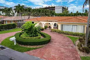 3220 NE 164th St, North Miami Beach, FL 33160 - Photo 7