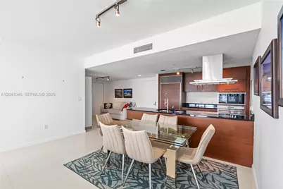495 Brickell Ave #BAY807, Miami, FL 33131 - Photo 13