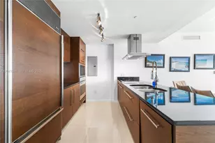 495 Brickell Ave, Miami, FL 33131 - Photo 17