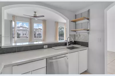 8826 W Flagler St #203, Miami, FL 33174 - Photo 5