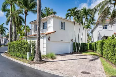 20940 NE 31st Pl, Aventura, FL 33180 - Photo 3