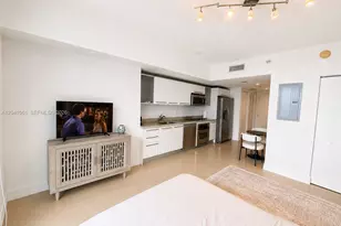 185 SW 7th St, Miami, FL 33130 - Photo 3