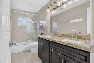 16641 Royal Poinciana Dr, Weston, FL 33326 - Photo 27