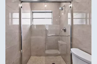 16641 Royal Poinciana Dr, Weston, FL 33326 - Photo 33