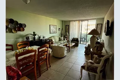 1825 W 44th Pl #707, Hialeah, FL 33012 - Photo 11