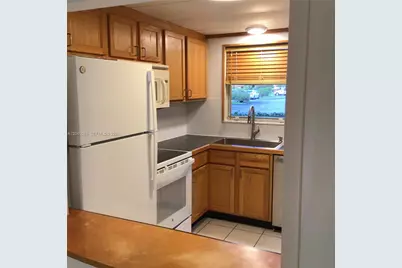 6870 Royal Palm Blvd #111M, Margate, FL 33063 - Photo 9