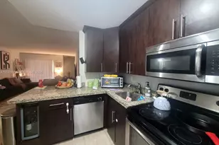 703 Gardens Dr, Pompano Beach, FL 33069 - Photo 9