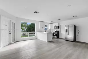 6831 Greene St, Hollywood, FL 33024 - Photo 5