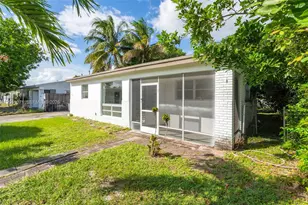 6831 Greene St, Hollywood, FL 33024 - Photo 3