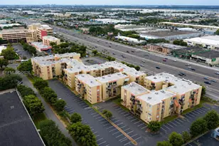 1975 W 44th Pl, Hialeah, FL 33012 - Photo 15