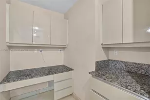 5757 Collins Ave, Miami Beach, FL 33140 - Photo 15