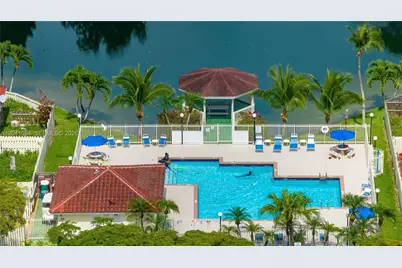 2513 San Remo Cir #2513, Homestead, FL 33035 - Photo 1