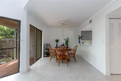 2513 San Remo Cir #2513, Homestead, FL 33035 - Photo 7