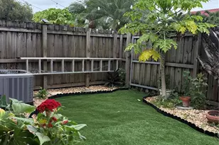 2513 San Remo Cir, Homestead, FL 33035 - Photo 15