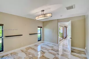 2255 NE 120th St, North Miami, FL 33181 - Photo 23