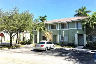 183 Hidden Ct Rd, Hollywood, FL 33023 - Photo 1