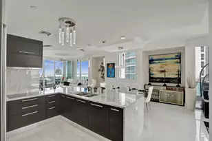 900 Biscayne Blvd, Miami, FL 33132 - Photo 5
