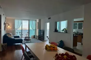 325 S Biscayne Blvd, Miami, FL 33131 - Photo 9