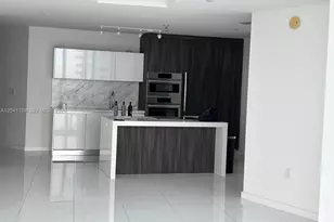 851 NE 1st Ave, Miami, FL 33132 - Photo 7