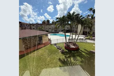 7505 SW 82nd St #206, Miami, FL 33143 - Photo 3