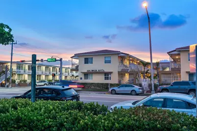 7400 Harding Ave #20, Miami Beach, FL 33141 - Photo 29