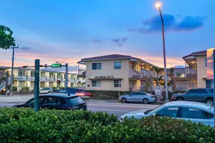 7400 Harding Ave, Miami Beach, FL 33141 - Photo 29